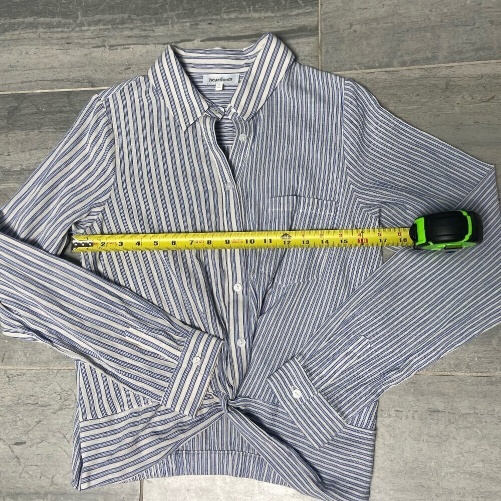 Heartloom Twist Front Hem Button Down Shirt Blue White Striped Blouse Size Small - Picture 6 of 8